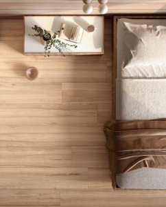 Elle Decor s'inspire d'Alda Merini et célèbre l'effet bois Del_Conca_Native_Frassino_Bioterre_Stratum_Argilla_Bedroom_01 - Ceramica del Conca